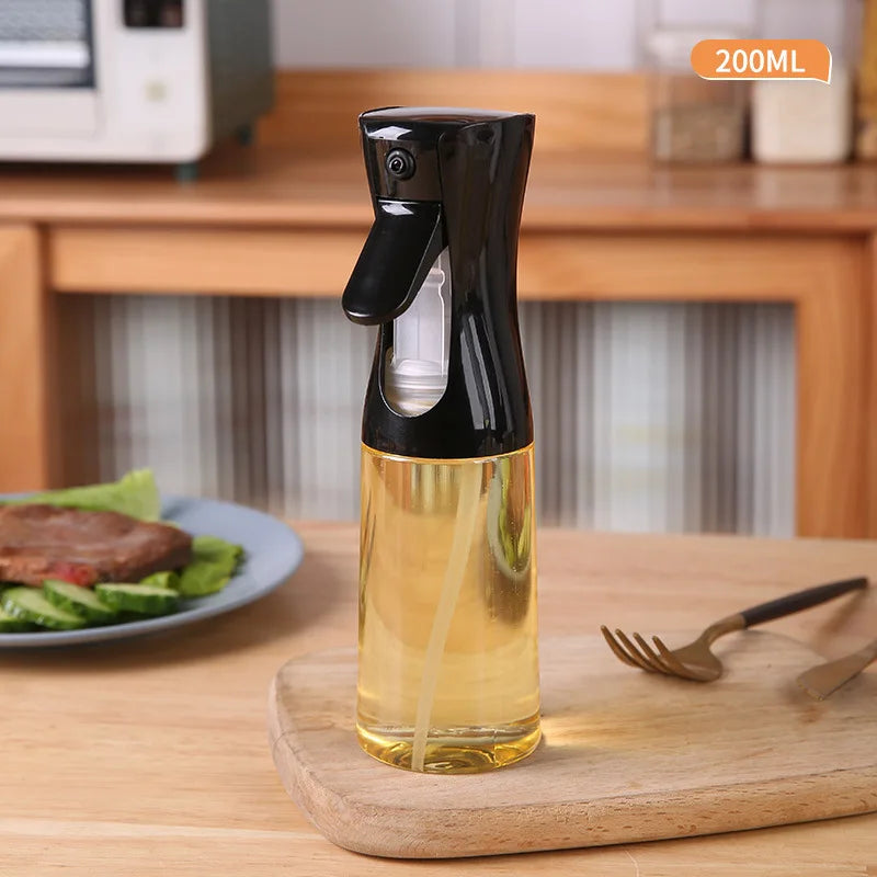 Black and white transparent kitchen oil spray bottles in 200ML, 300ML, and 500ML sizes, perfect for cooking, olive oil, fitness, and barbecue oil dispensing-07