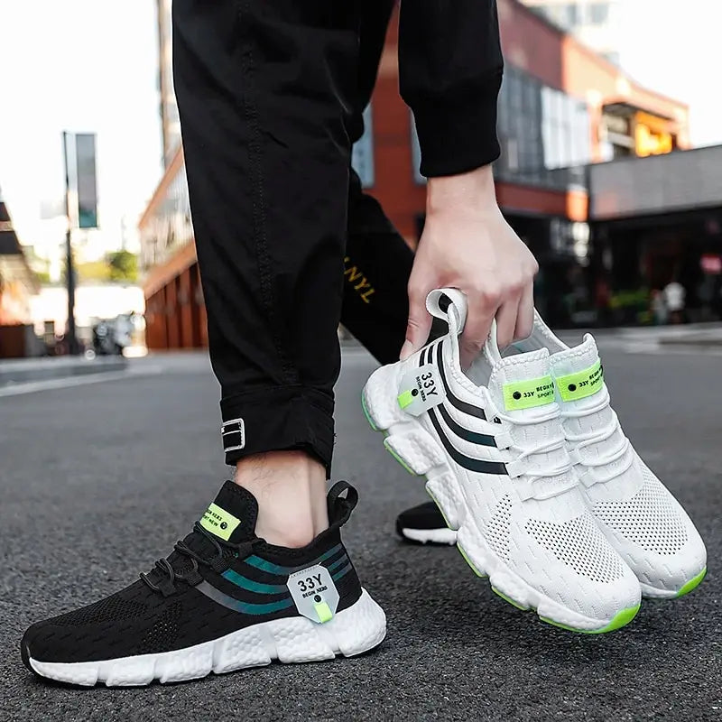 Men Casual Sport Shoes Breathable Lightweight Sneakers - white and black