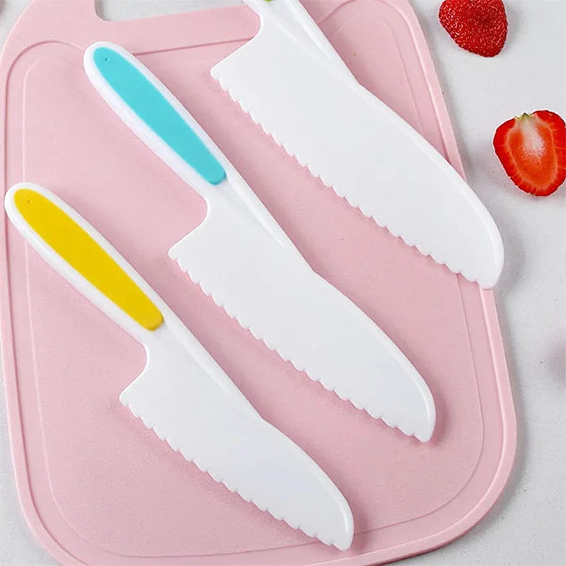 Nylon Kitchen Baking Knife Set  - 1