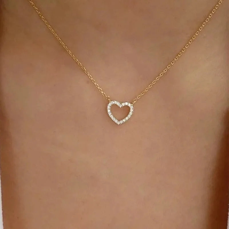 Golden crystal circle pendant necklace for women – elegant trendy jewelry heart diamonds like