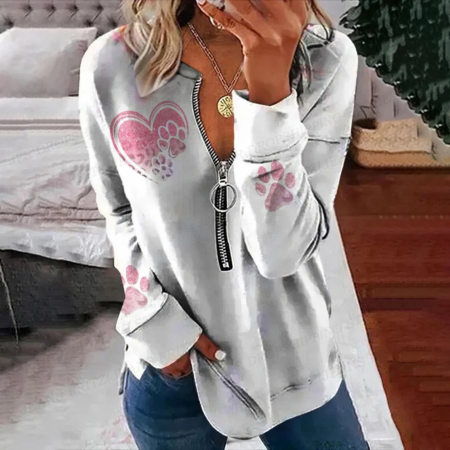 Women’s Vintage Wolf Graphic Oversized Zip-Up Hoodie with Zipper Closure-white