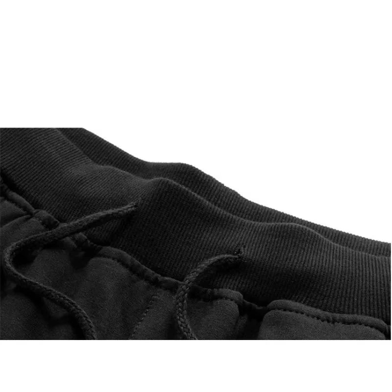 Moto men’s running sports shorts, high-quality summer soft cool knee-length pants, classic male gym fitness jogging shorts black
