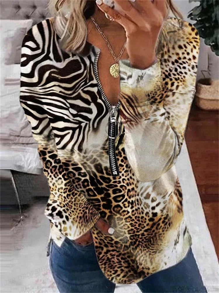 Women’s Vintage Wolf Graphic Oversized Zip-Up Hoodie with Zipper Closure-tiger