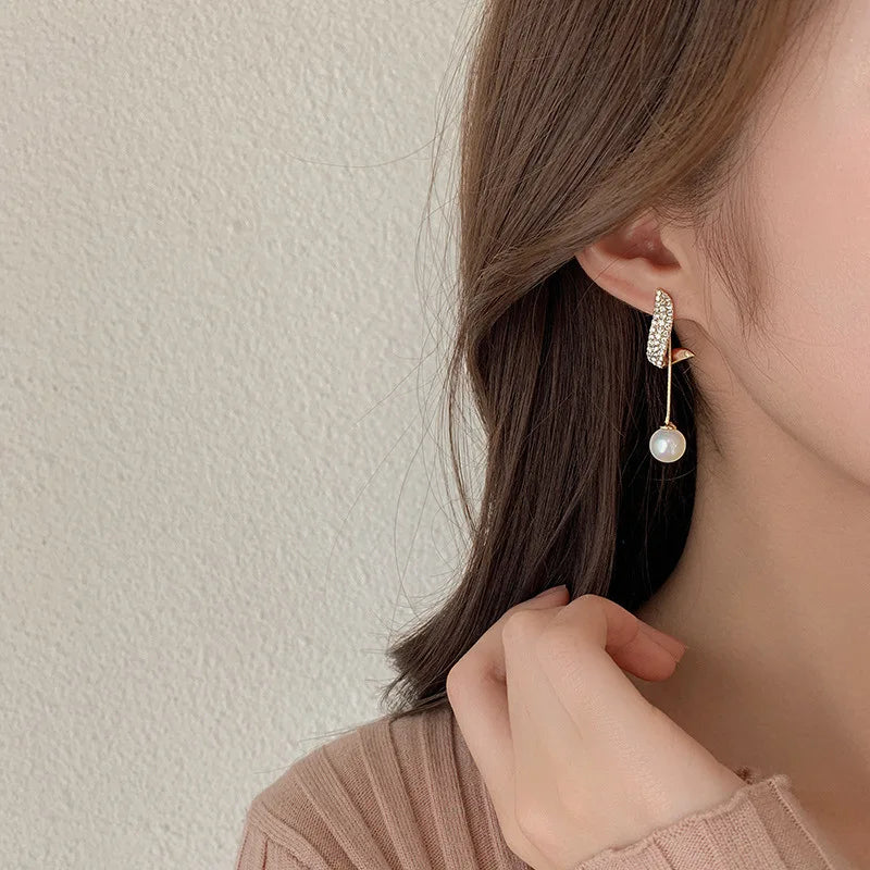Pearl Dangle Earrings For Women - 02
