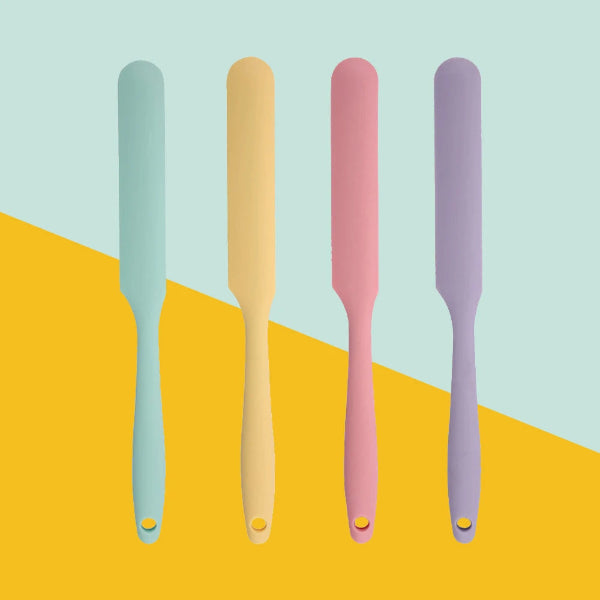 Small all-in-one macarone silicone long spatula – food-grade, flexible, and easy to clean kitchen baking tool  - 4 colors