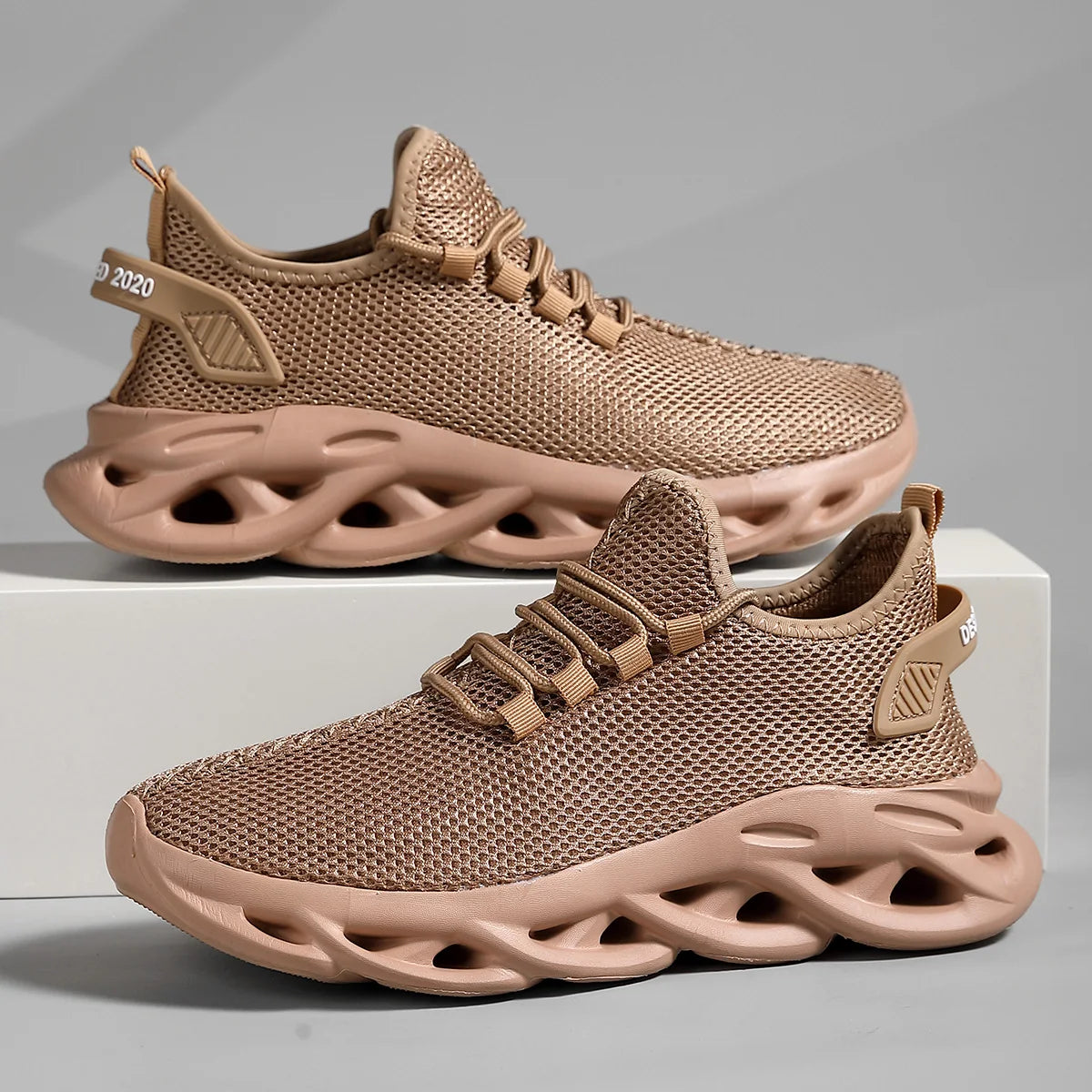 Brown men's breathable mesh outdoor sports running and walking shoes -59