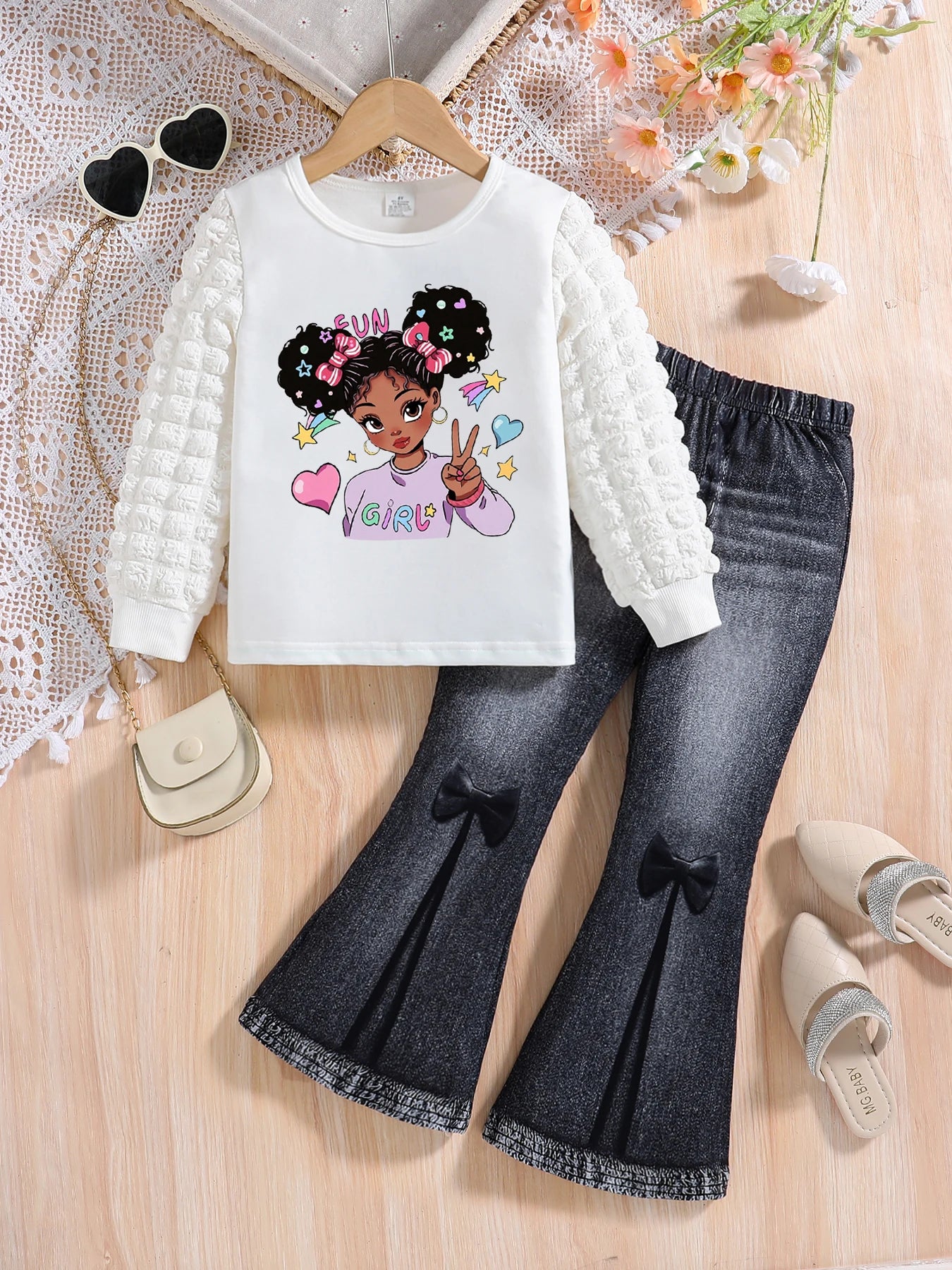 Girls' spring and autumn fashion set with white cartoon long sleeve top and solid color slimming pants, two-piece outfit   print