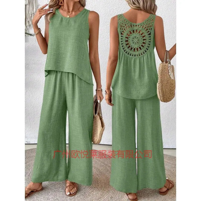 Green outfit with a textured back design worn by a person, displayed from front and back views.