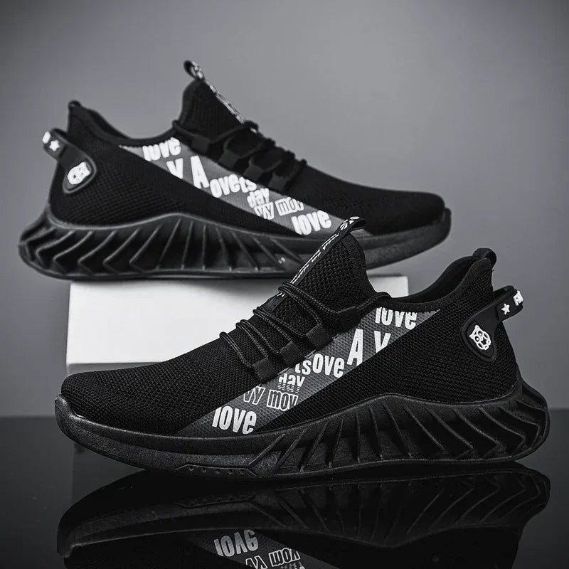 Lightweight breathable mesh men's sneakers in casual non-slip design black 2