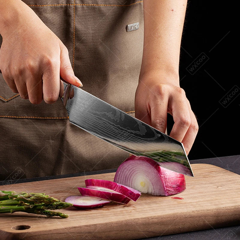 Professional Japanese Knife.  -cut onions
