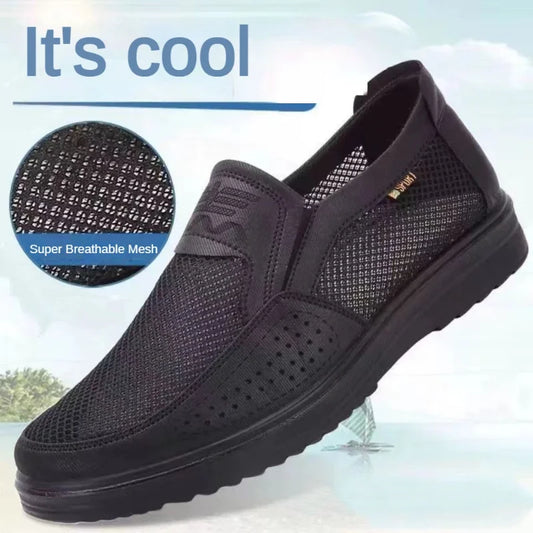 Black mesh shoe with 'Super Breathable Mesh' feature on a white background