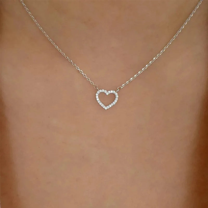 Golden crystal circle pendant necklace for women – elegant trendy jewelry. heart diamons  like 